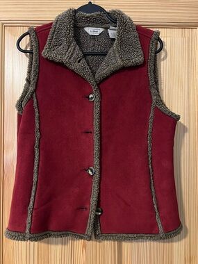 L.L. Bean Women's Red Vest with Brown Sherpa Trim